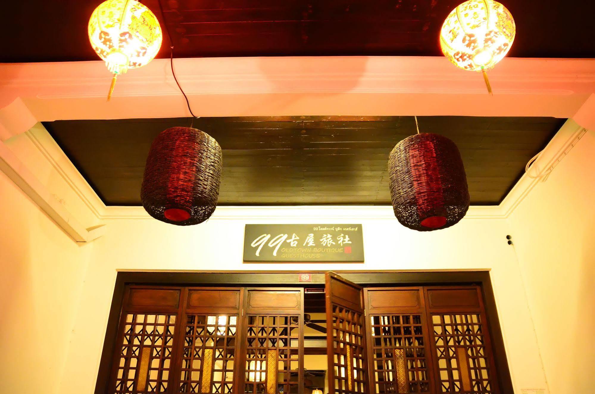 99 Oldtown Boutique Guesthouse Sha Extra Plus Phuket Ngoại thất bức ảnh